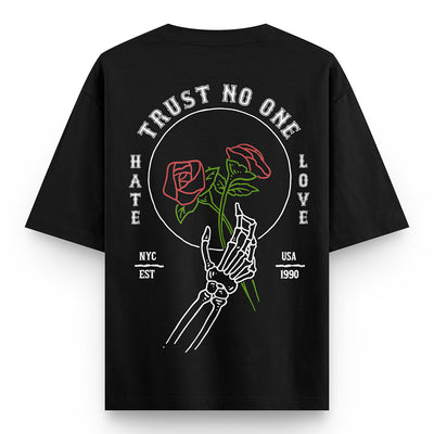 Trust No One Oversized Drop Shoulder Front-Back Print T-shirt