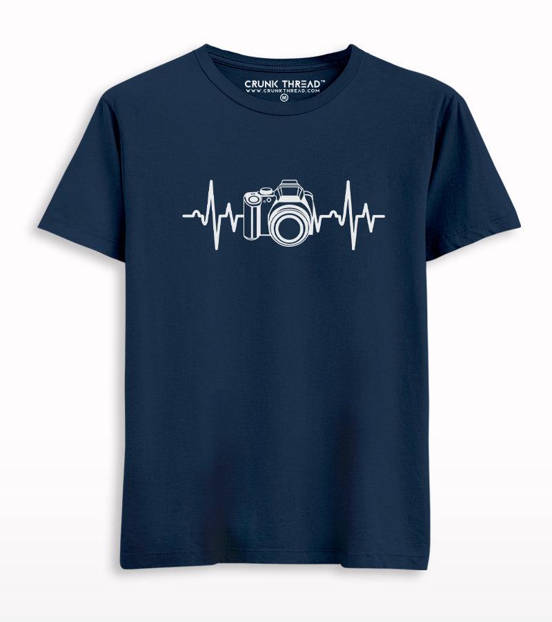 Photography Heartbeat Camera T-shirt - Crunk Thread